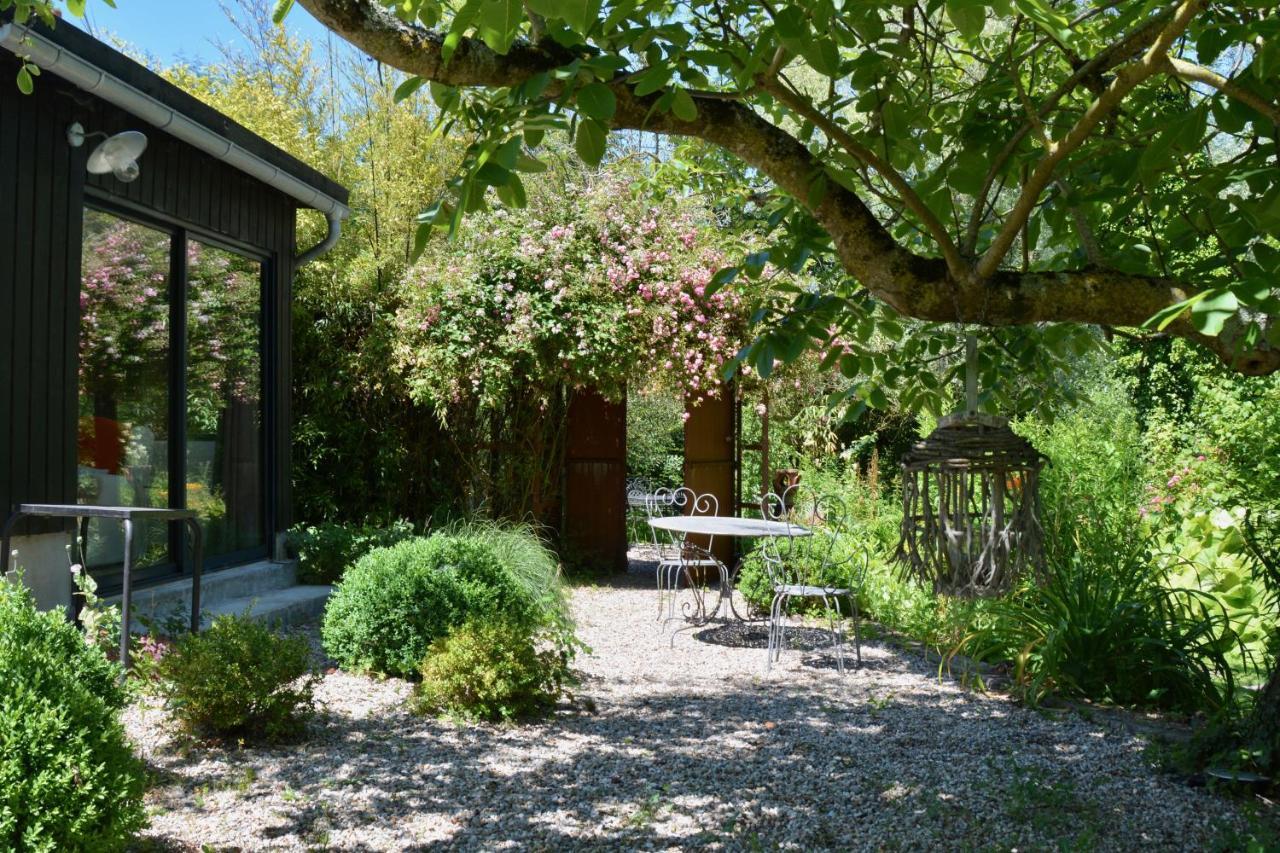 Chambres D'Hotes, Gites La Petite Madeleine La Madelaine-sous-Montreuil ภายนอก รูปภาพ