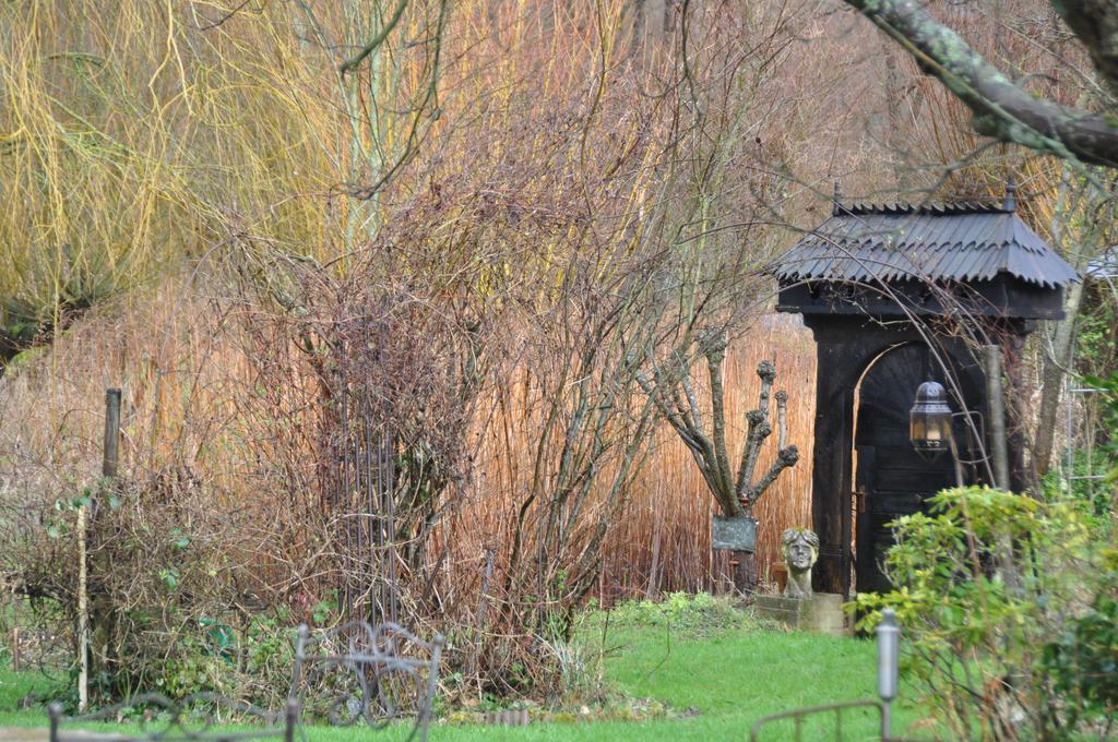 Chambres D'Hotes, Gites La Petite Madeleine La Madelaine-sous-Montreuil ภายนอก รูปภาพ