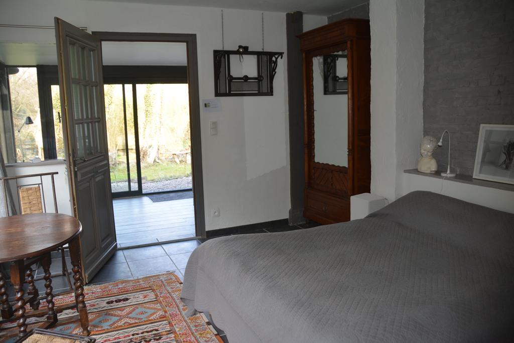 Chambres D'Hotes, Gites La Petite Madeleine La Madelaine-sous-Montreuil ภายนอก รูปภาพ
