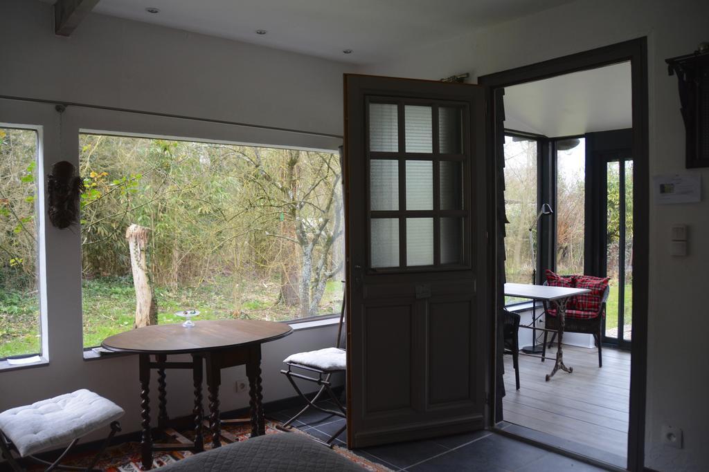 Chambres D'Hotes, Gites La Petite Madeleine La Madelaine-sous-Montreuil ภายนอก รูปภาพ