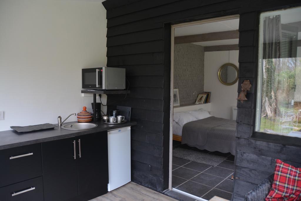 Chambres D'Hotes, Gites La Petite Madeleine La Madelaine-sous-Montreuil ภายนอก รูปภาพ